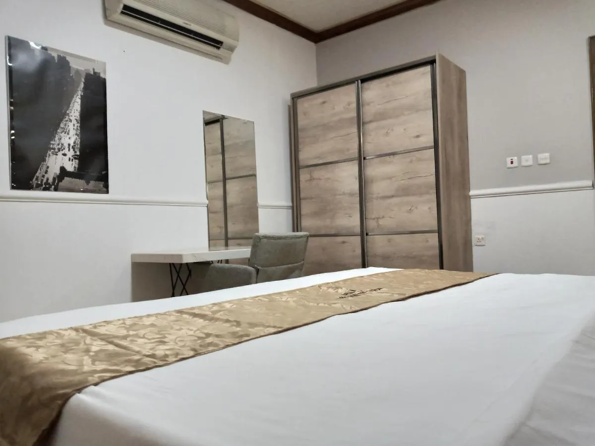 利雅德Rokn Al Marsa公寓式酒店 2*, 利雅德